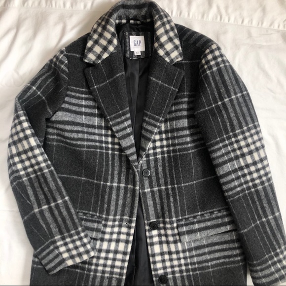 GAP Jackets & Blazers - GAP Plaid Overcoat